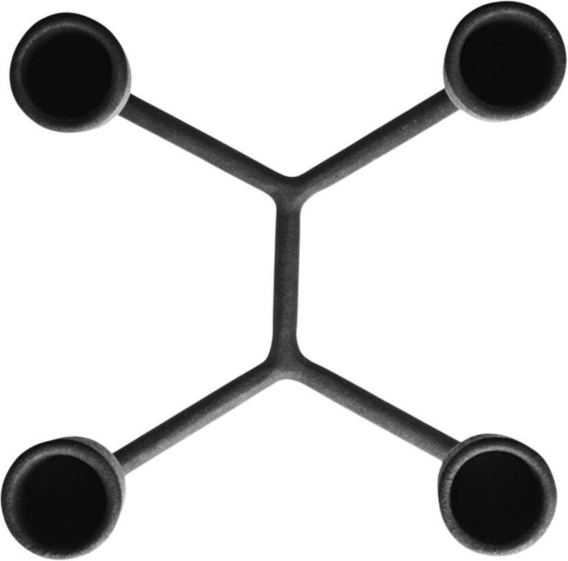 Heima fyrarmad ljusstake