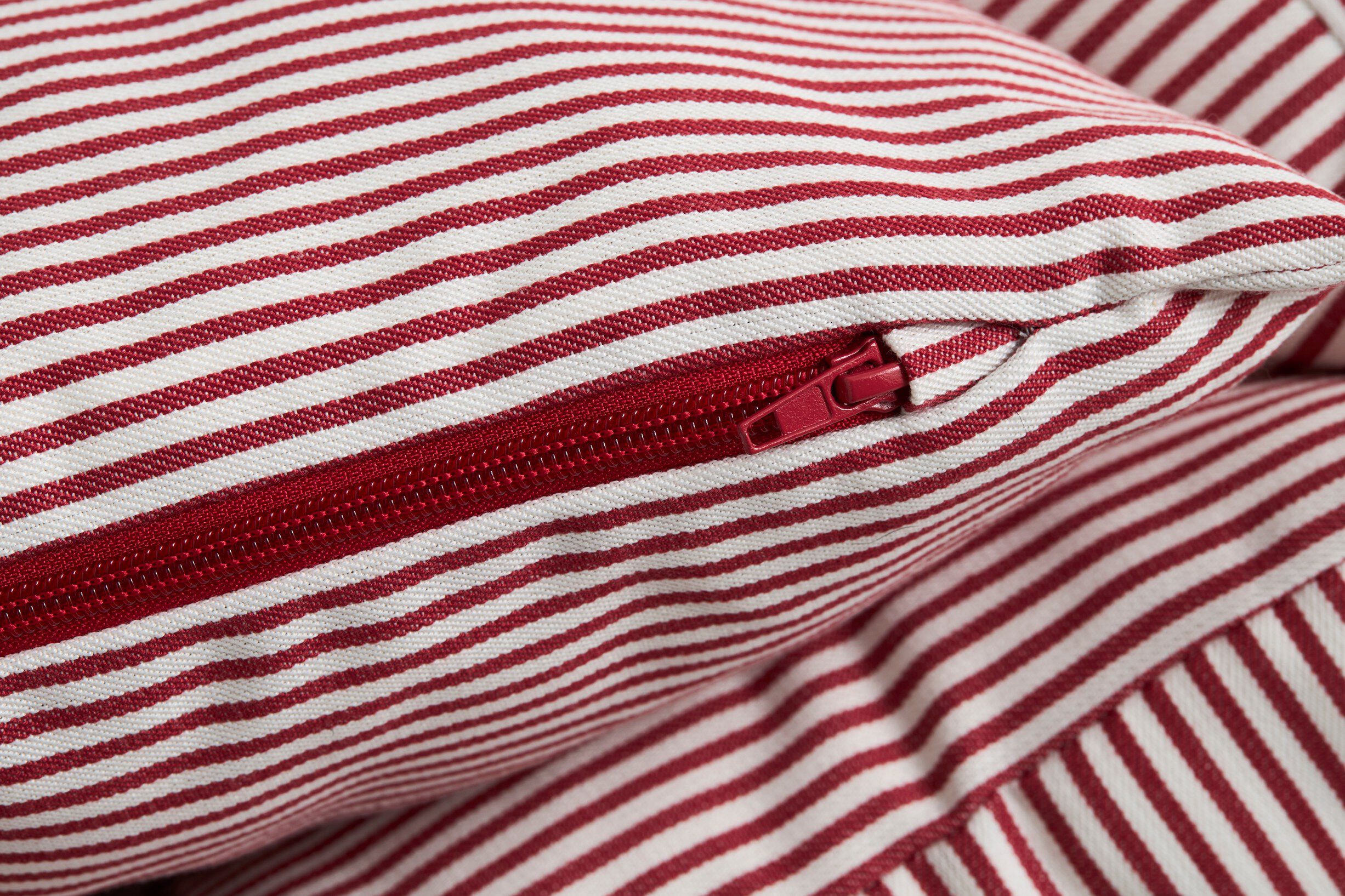 HAY Dogs Bed Zip-Medium-Red and whi