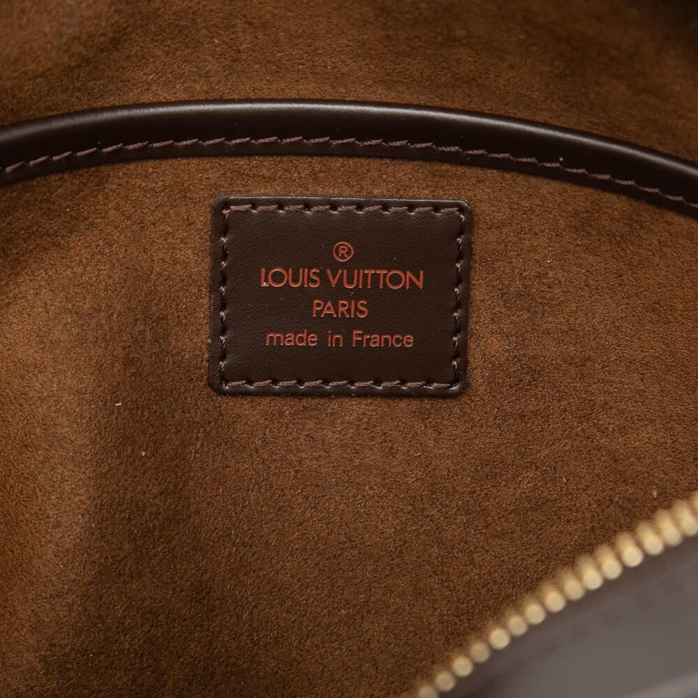 Louis Vuitton Clutch
