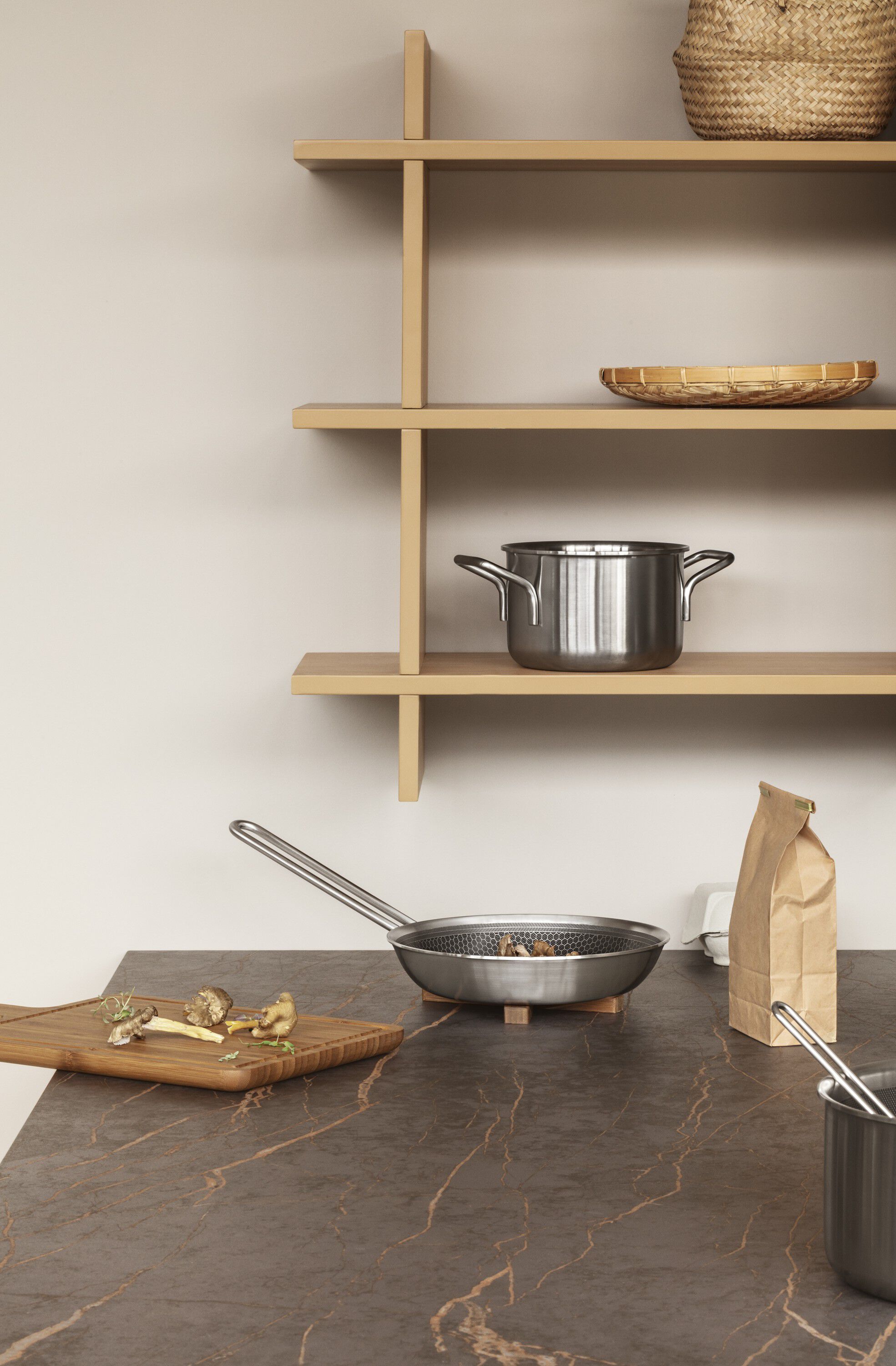 Multi Gryde 2,2 l 16 cm Mosaic keramisk Slip-Let&reg; bel&aelig;gning