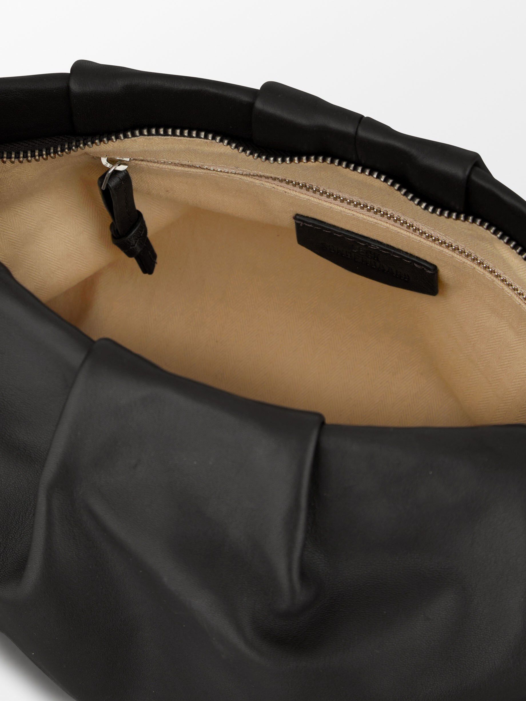 Softly Clutch Bag
