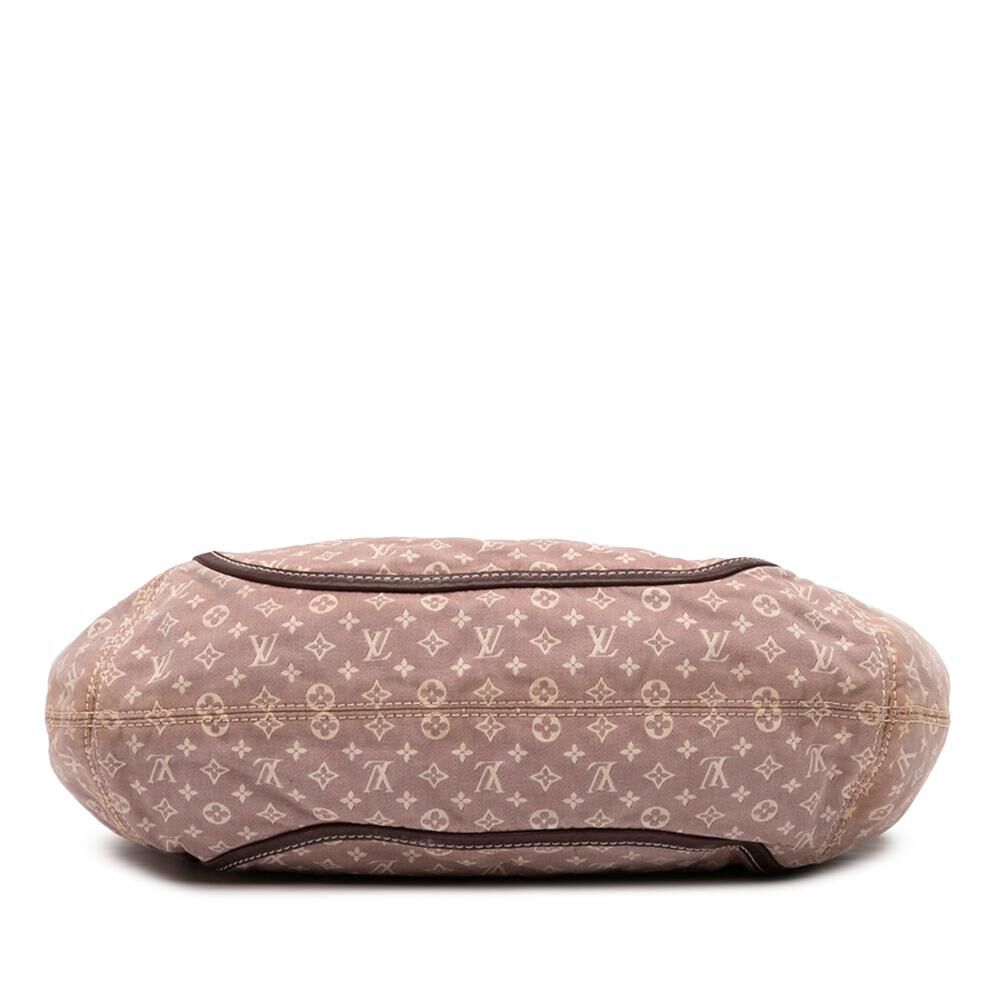 Louis Vuitton Romance