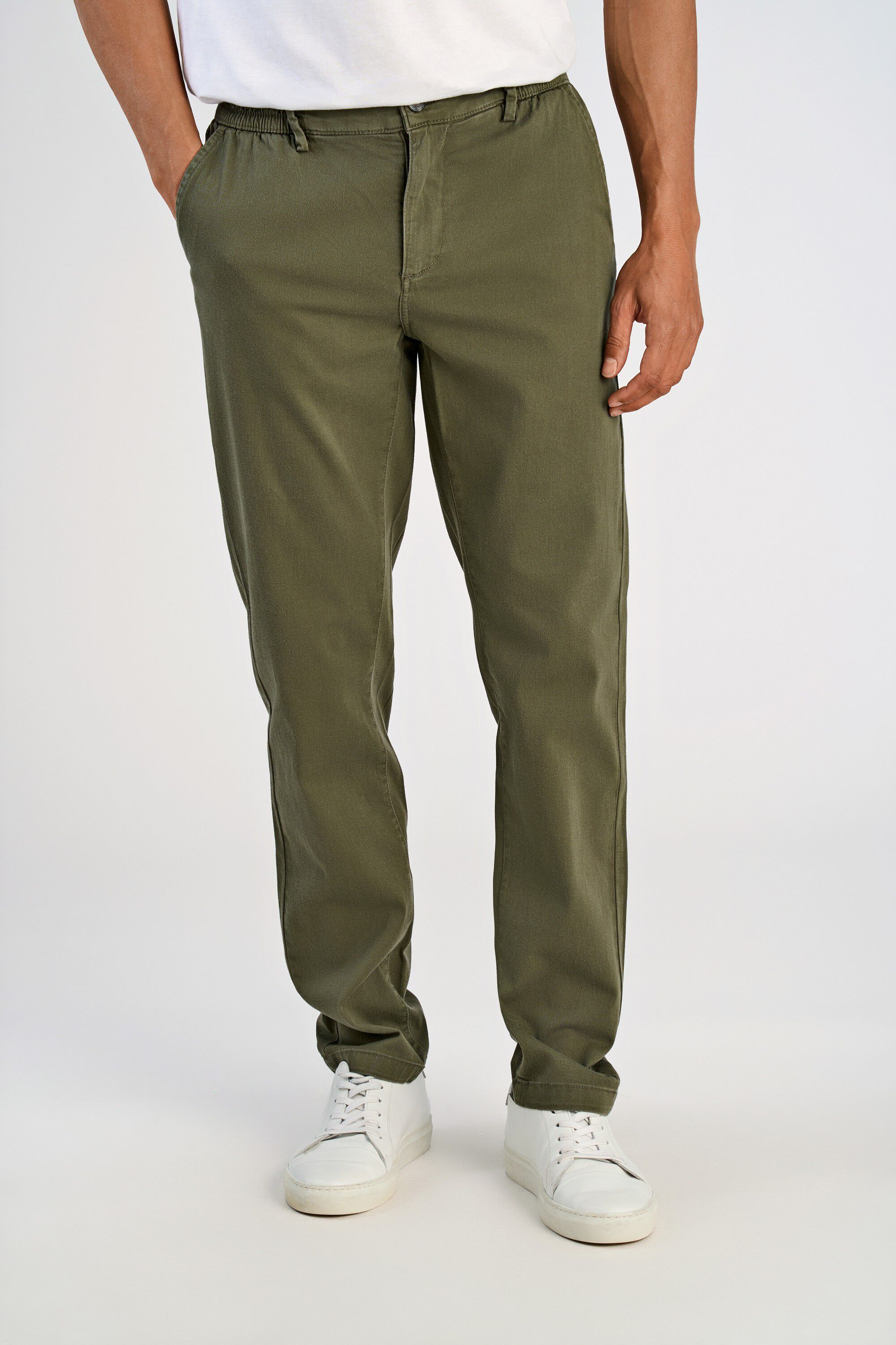 Superflex chino pants