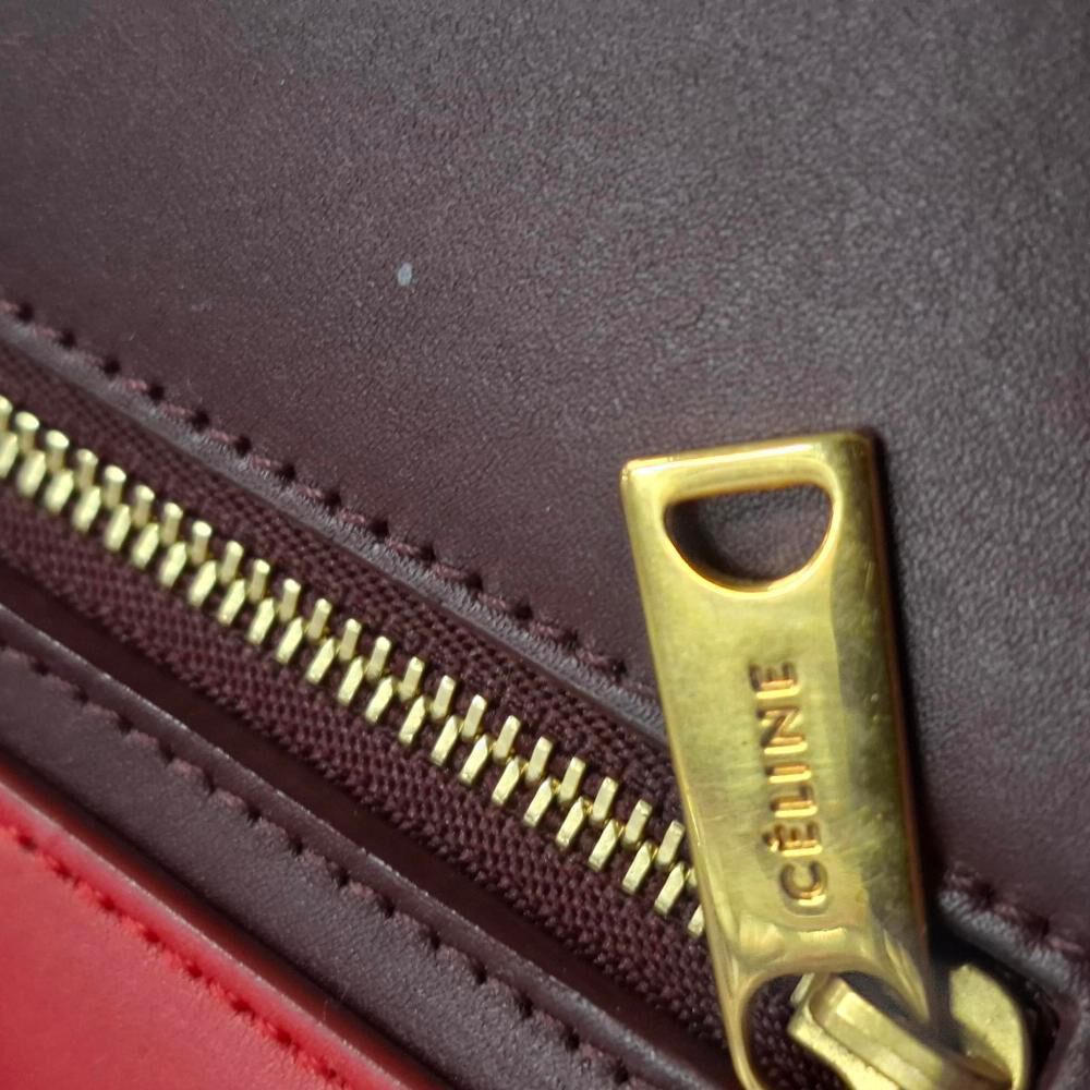 C&eacute;line Trapeze