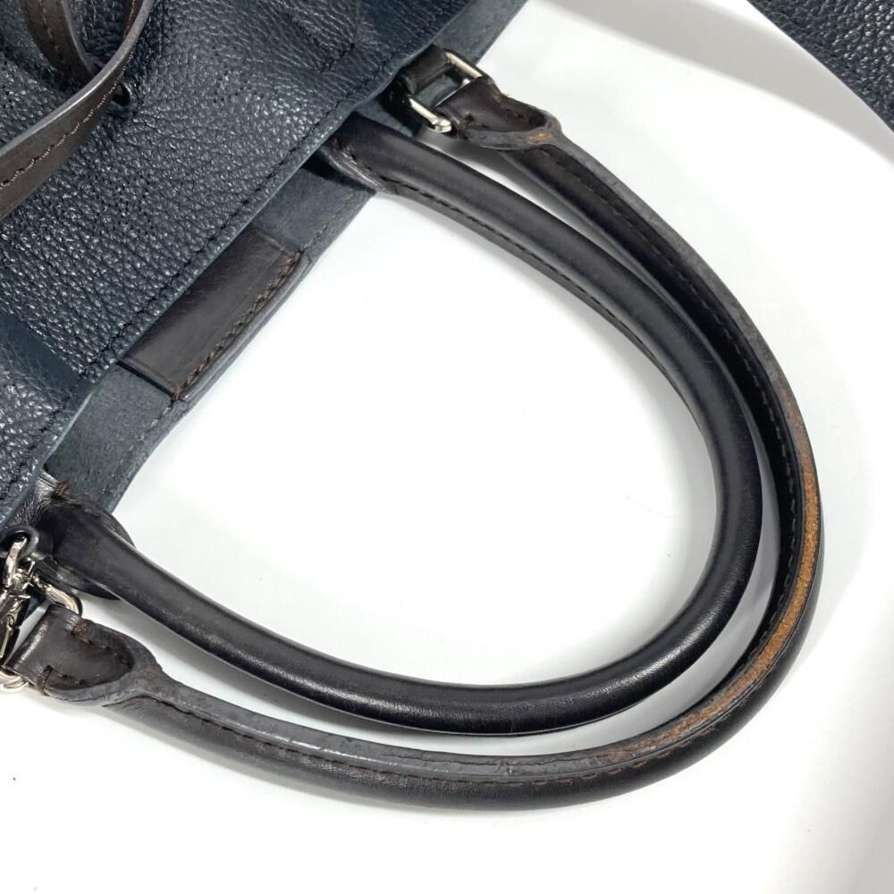Louis Vuitton Mahina