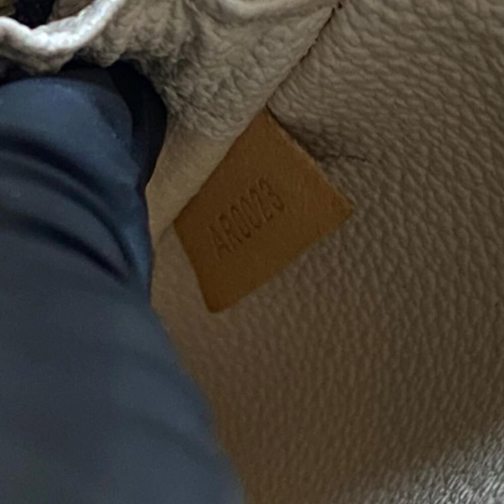 Louis Vuitton Spontini