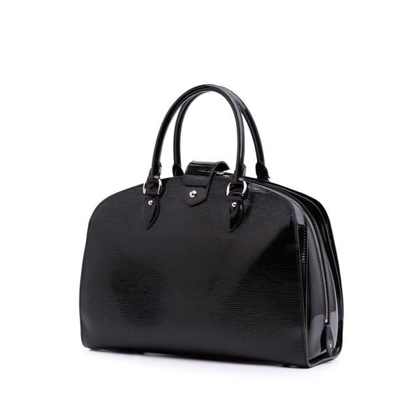 Louis Vuitton Pont Neuf