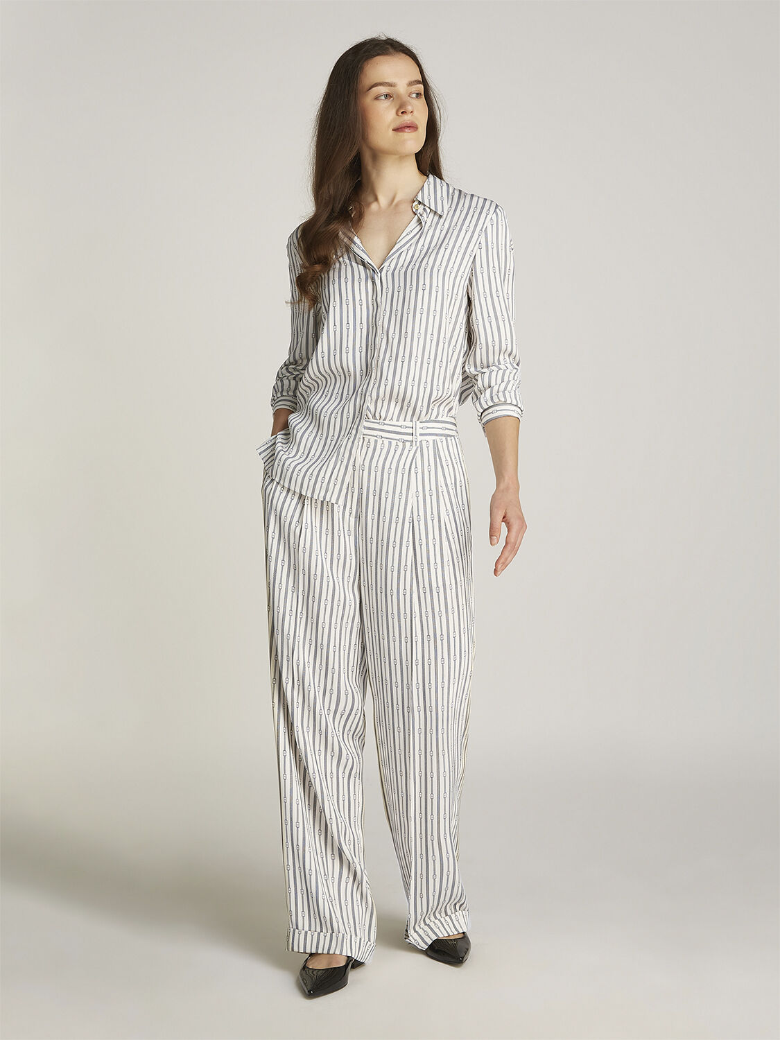 FLUID VIS PRT RELAXED LS SHIRT