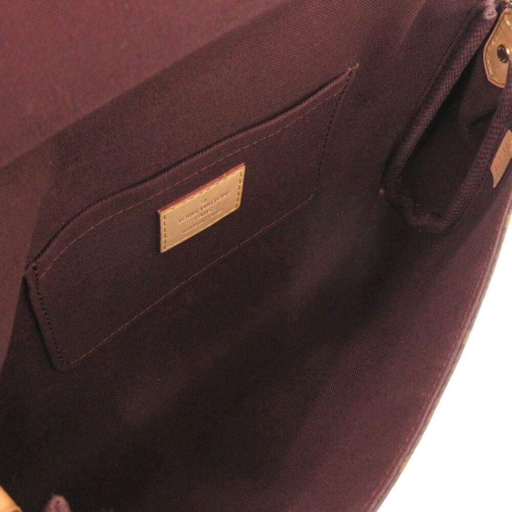 Louis Vuitton Favorite