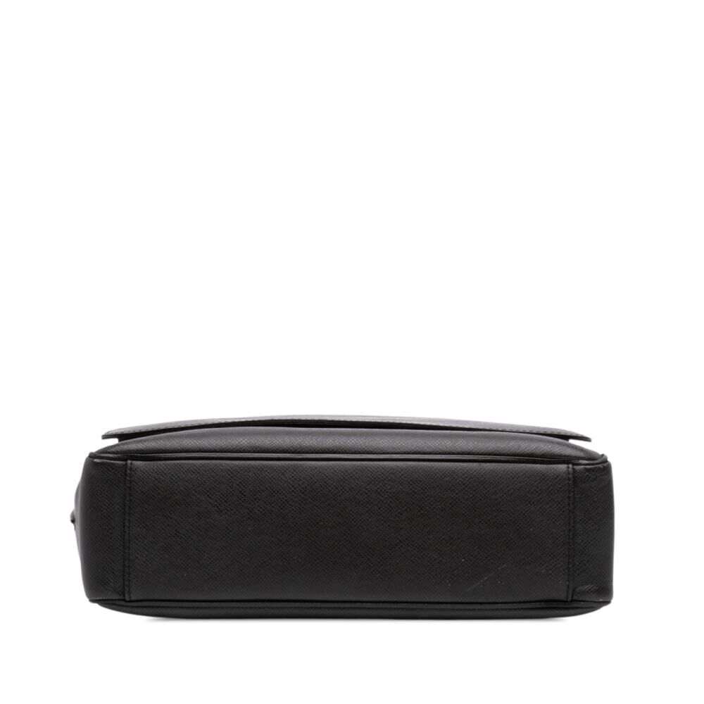 Louis Vuitton Crossbody Bag