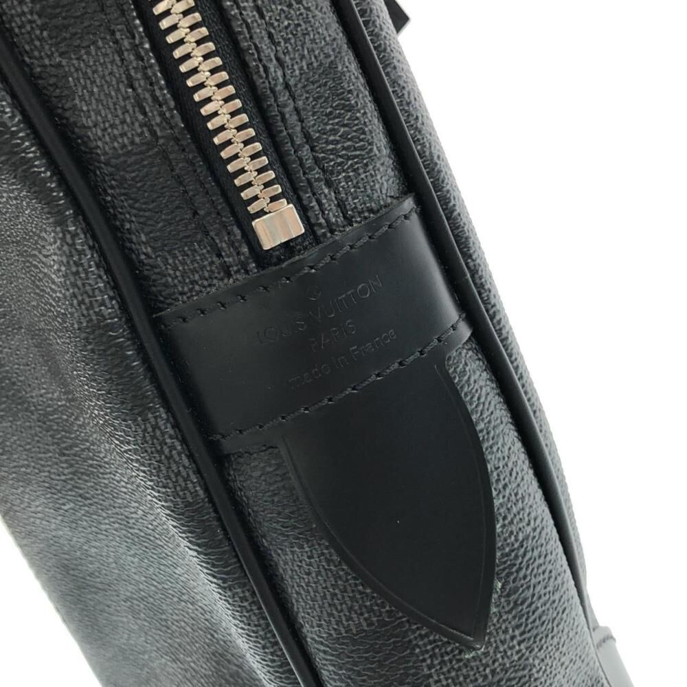 Louis Vuitton Porte Documents Voyage