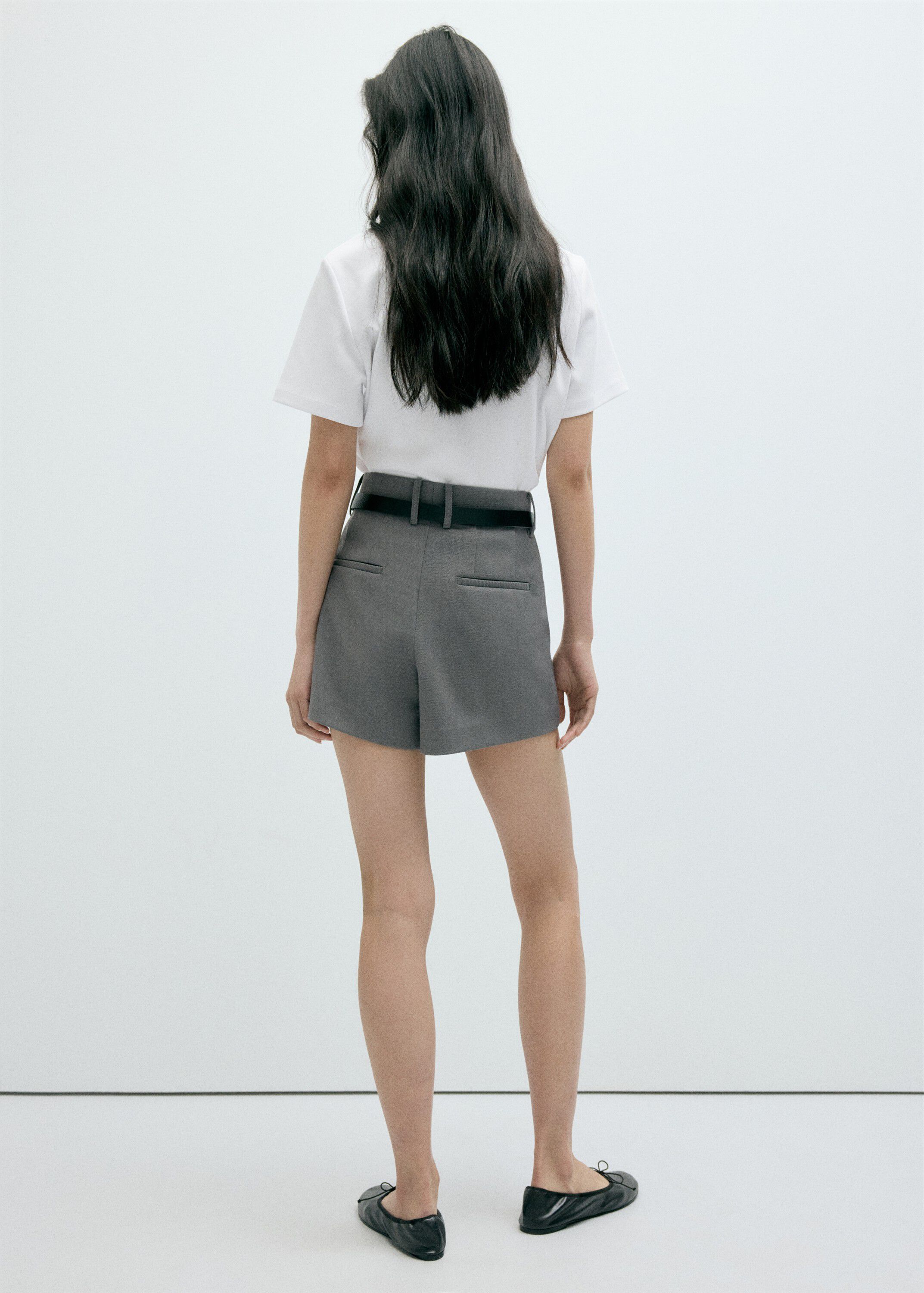 Rounded neck cotton t-shirt