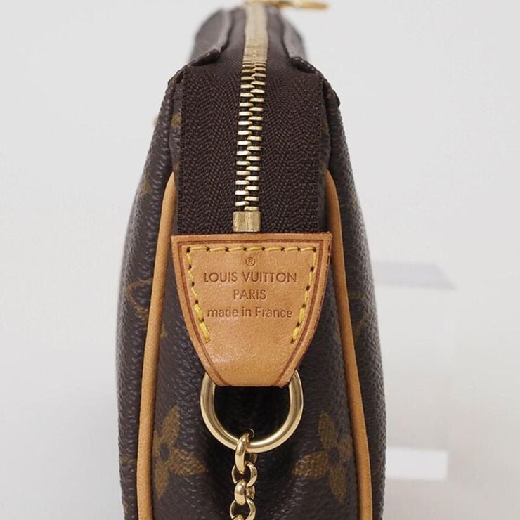 Louis Vuitton Shoulder Bags