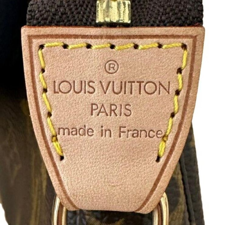 Louis Vuitton Pochette Accessoires