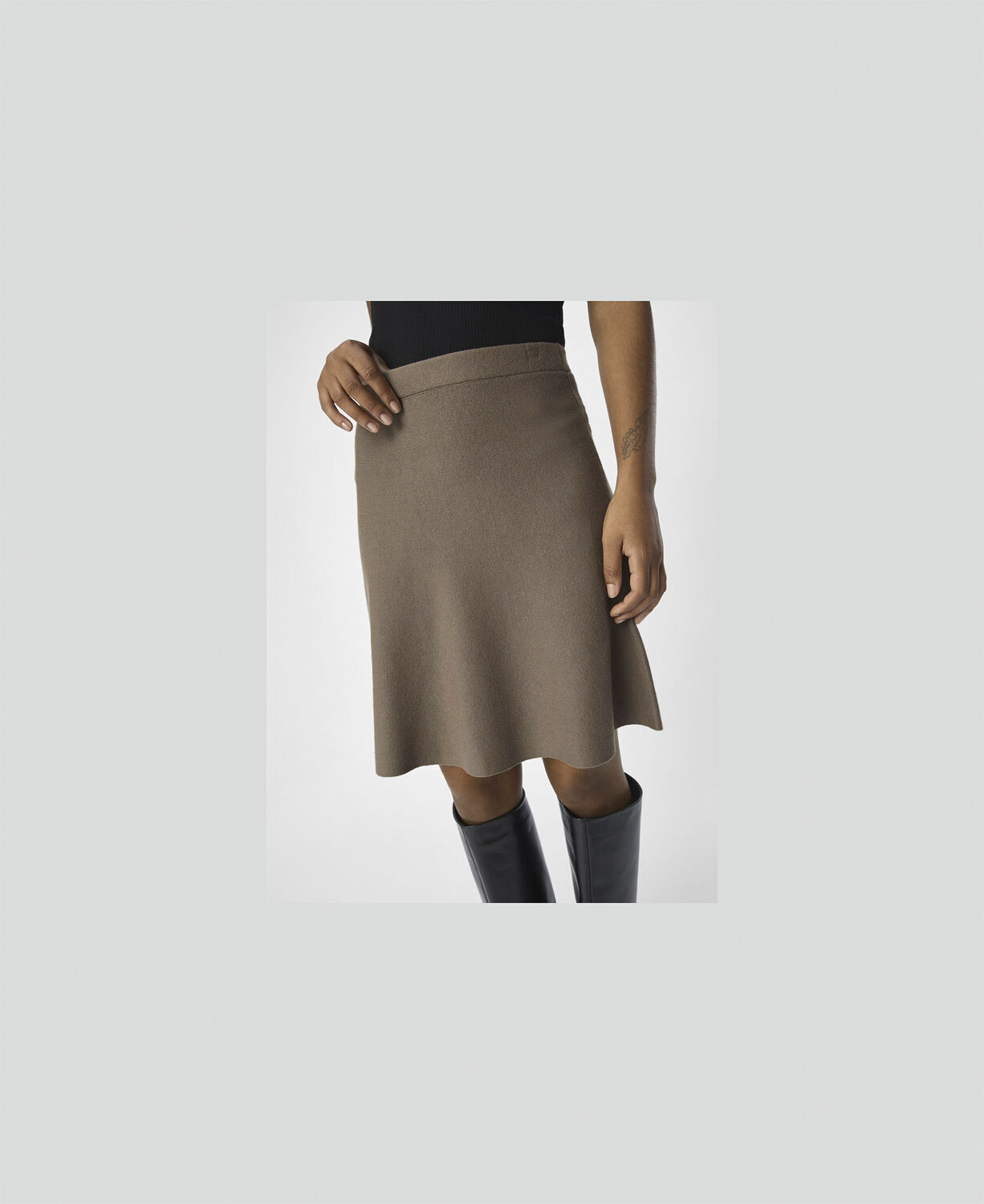 Objreynard Hw Short Knit Skirt Noos