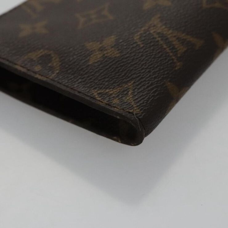 Louis Vuitton Pouch