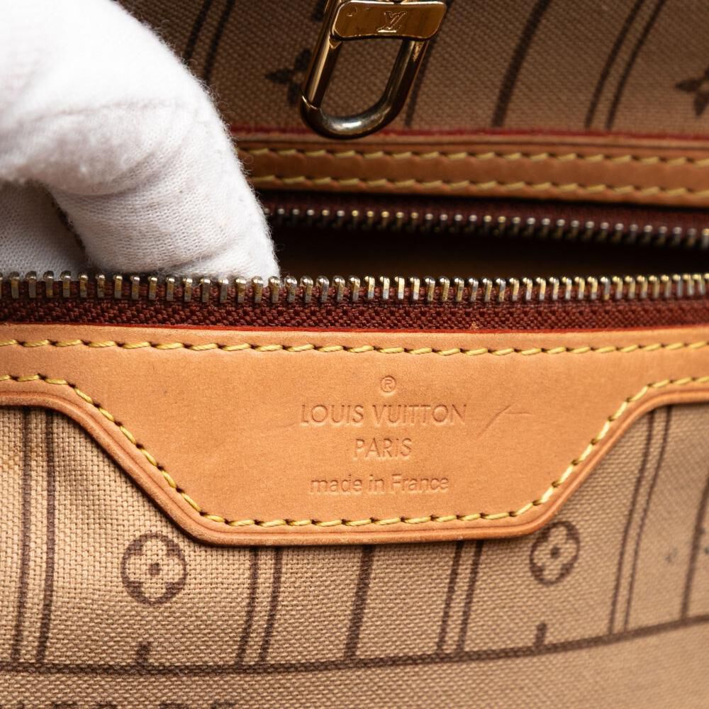 Louis Vuitton Neverfull