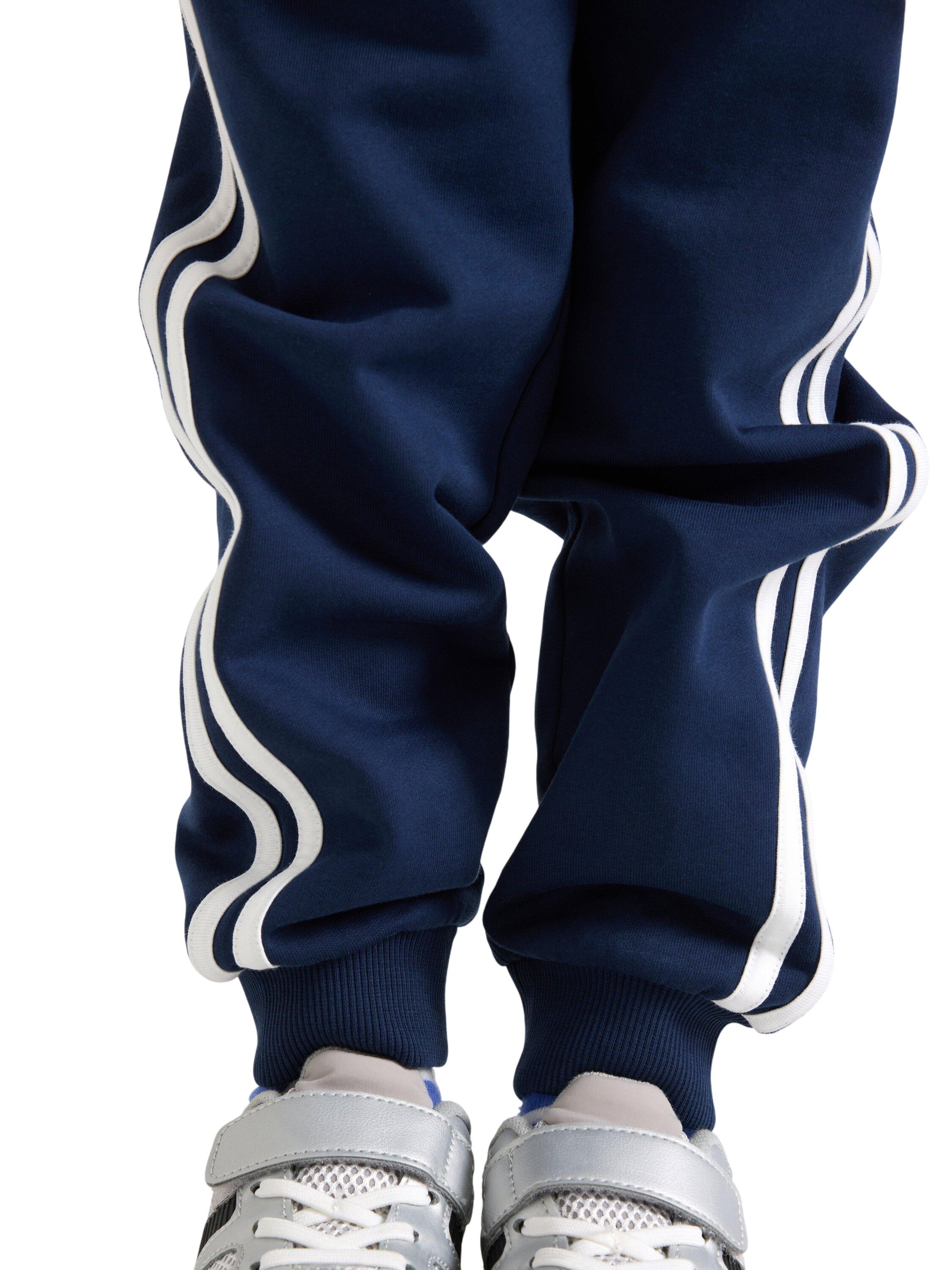 Bekv&auml;ma mjukisbyxor i bomullstrik�