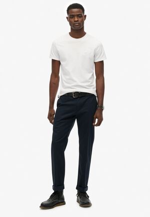 PREMIUM REGULAR CHINO