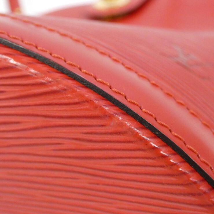 Louis Vuitton Shoulder Bags