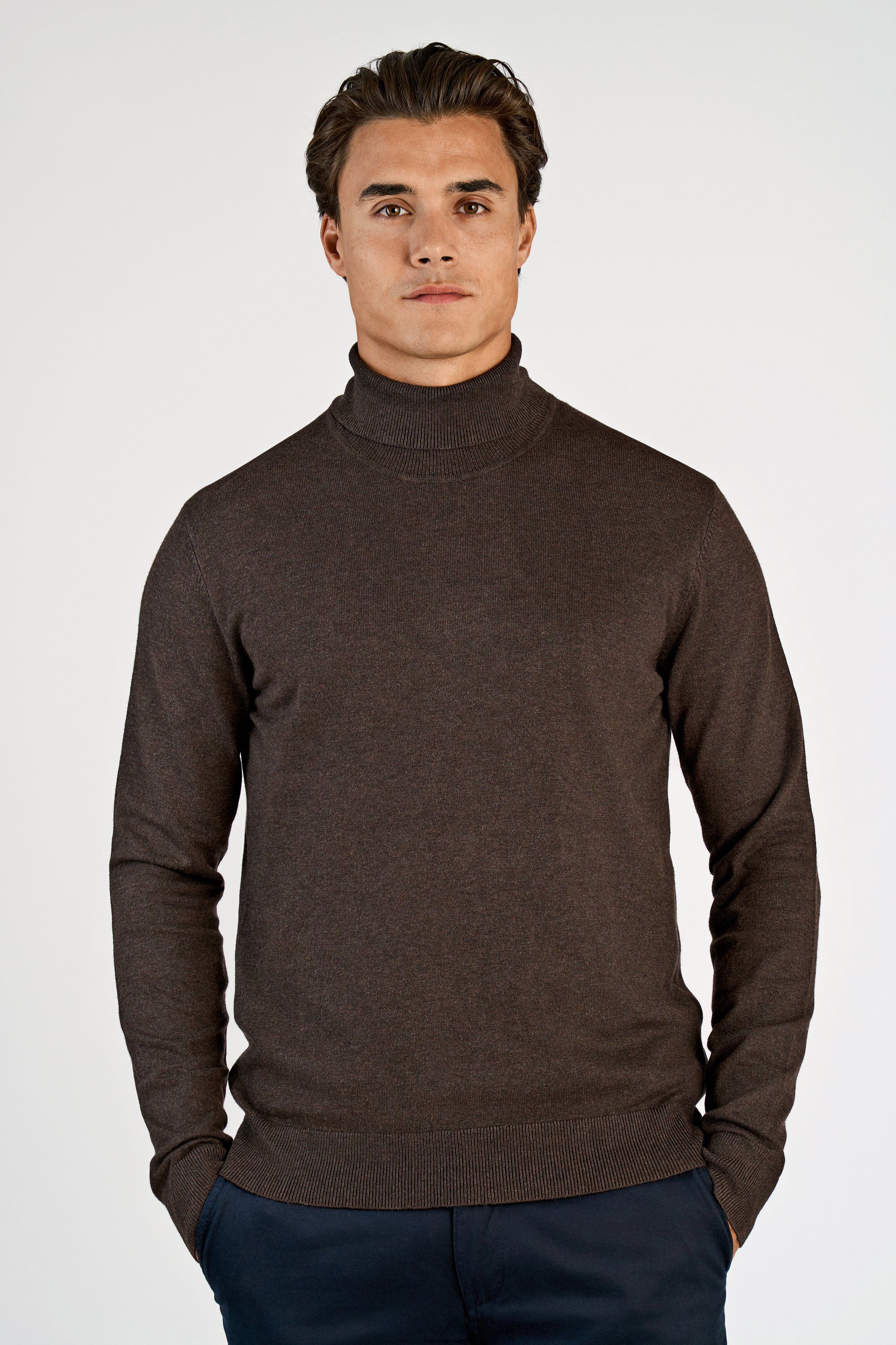 Ecovero L/S roll neck knit