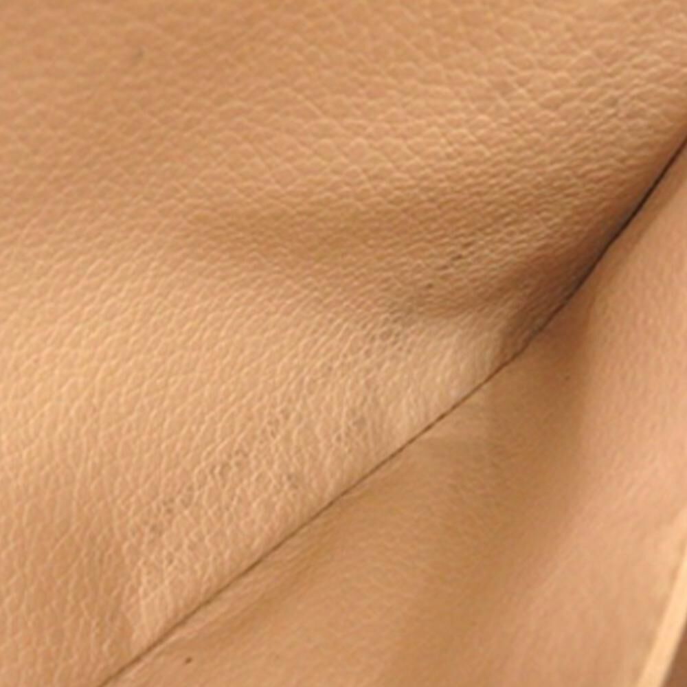 Louis Vuitton Trousse Toilette