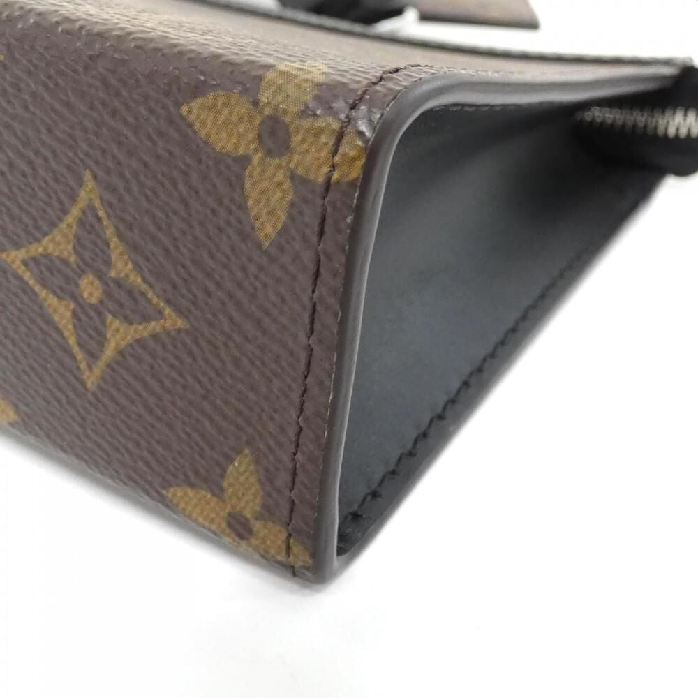Louis Vuitton Shoulder Bags