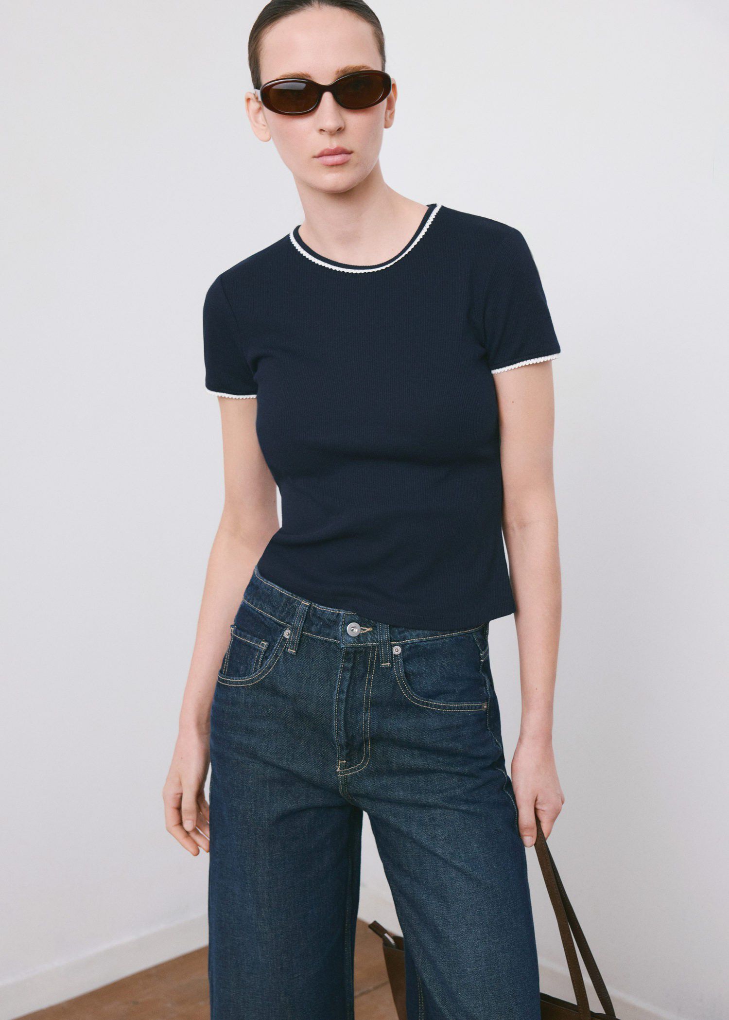 Contrast trim T-shirt