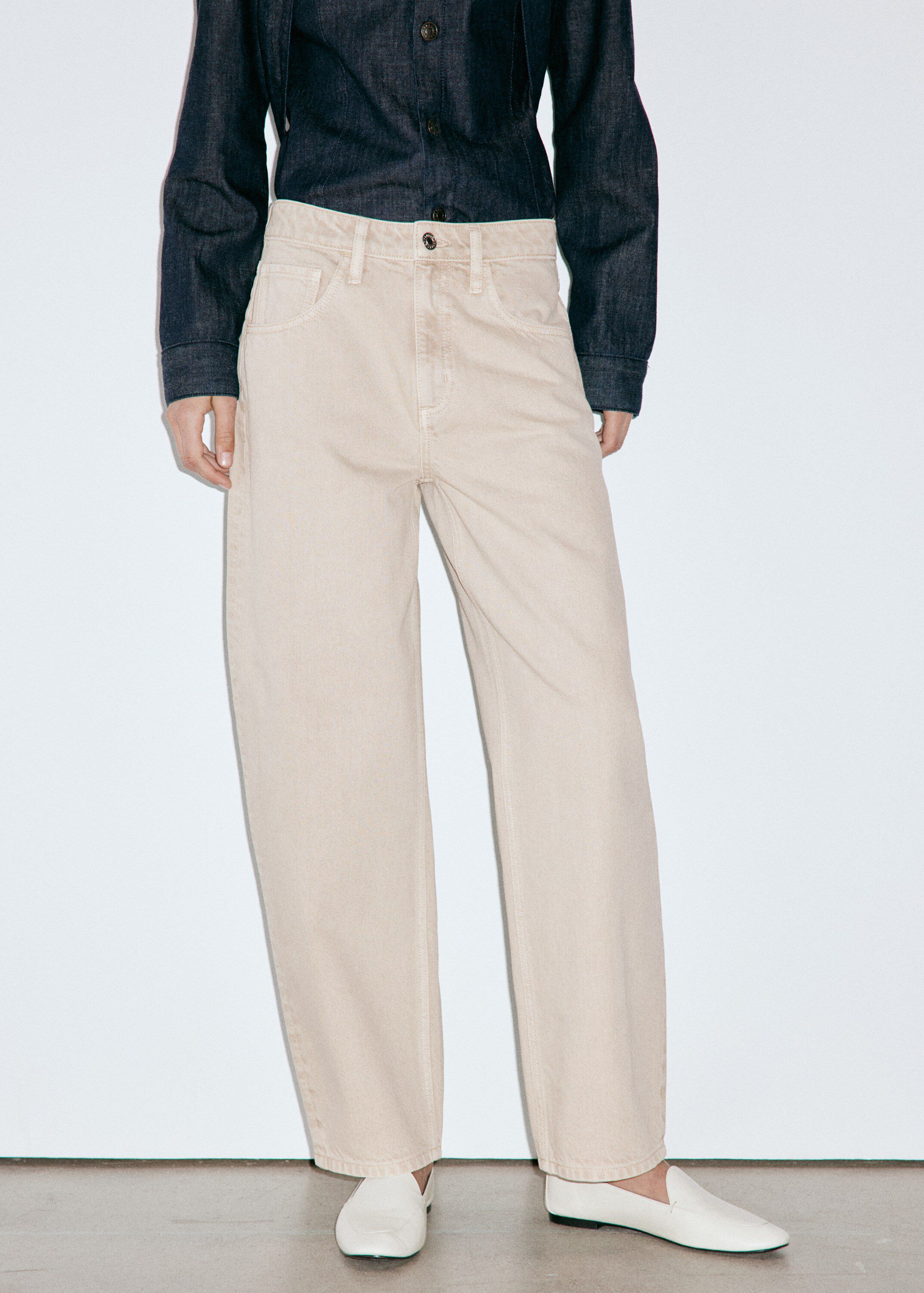 High-rise balloon jeans