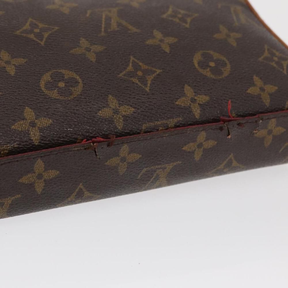 Louis Vuitton Recital