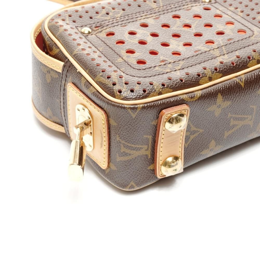 Louis Vuitton Shoulder Bags