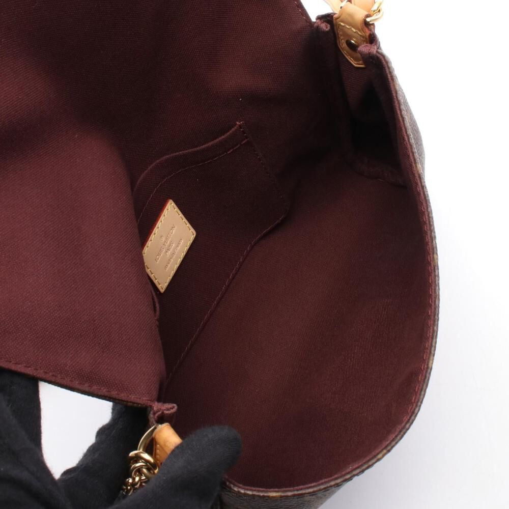 Louis Vuitton Favorite