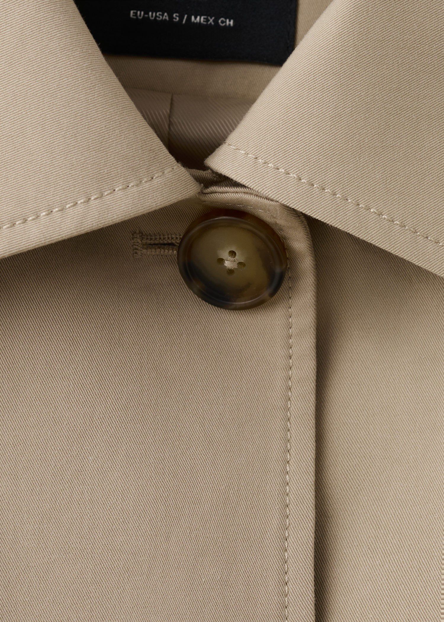 Cotton jacket with pockets