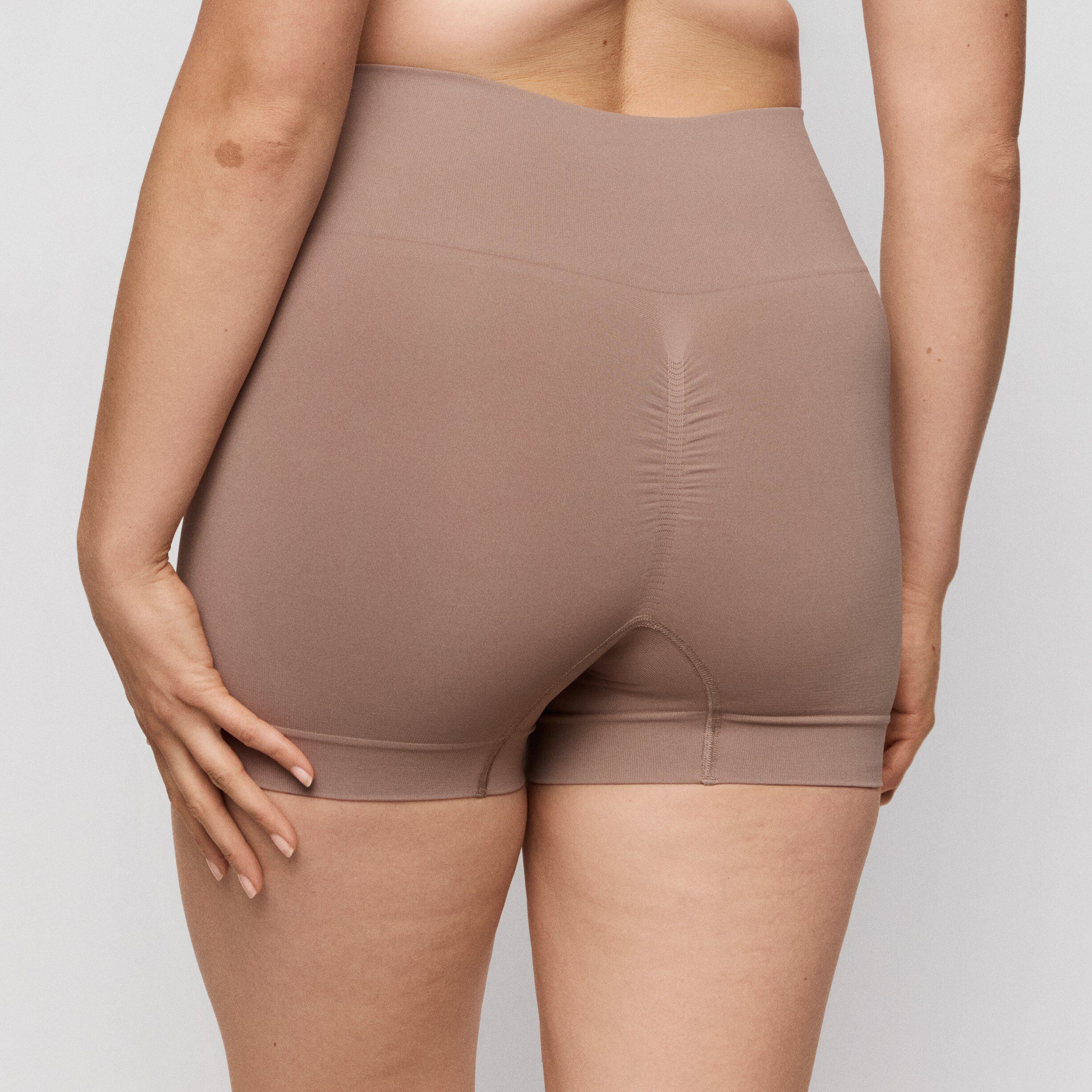 Nudda shapewear shorts