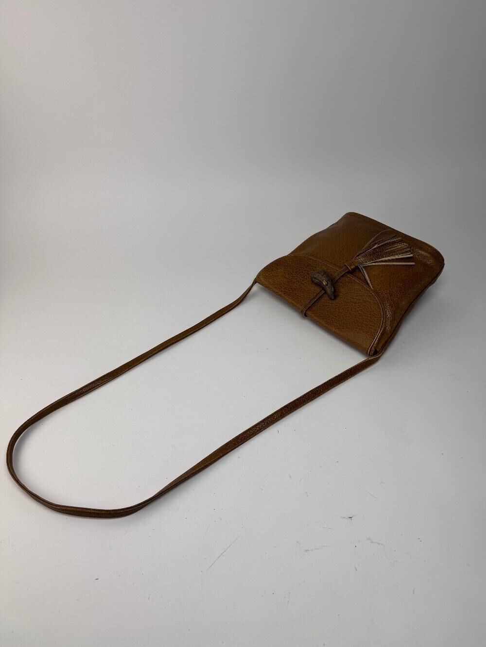 Yves Saint Laurent Shoulder Bag