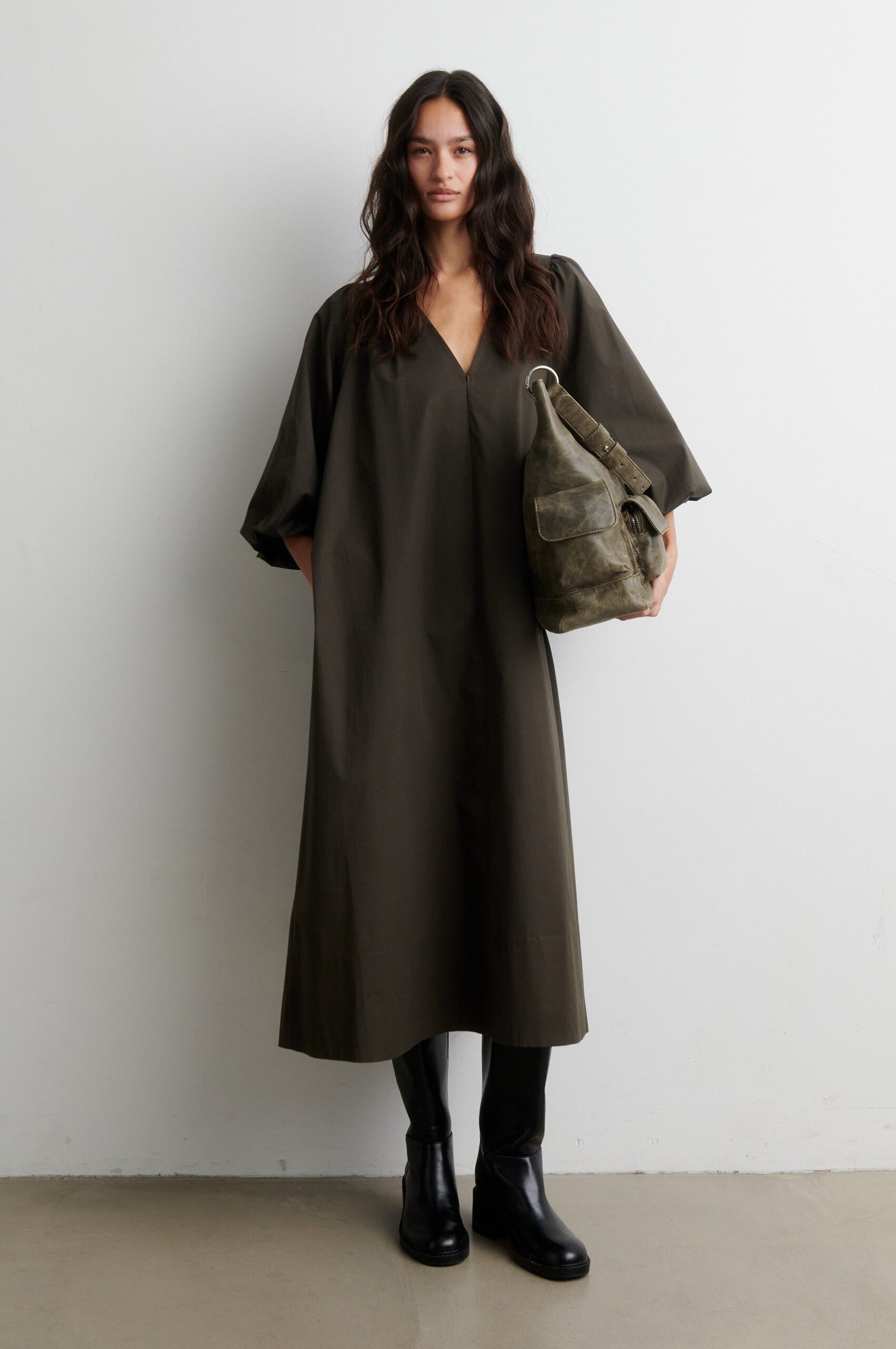 Viana Dress