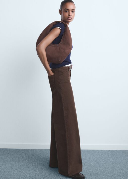 High-waisted wide-leg jeans