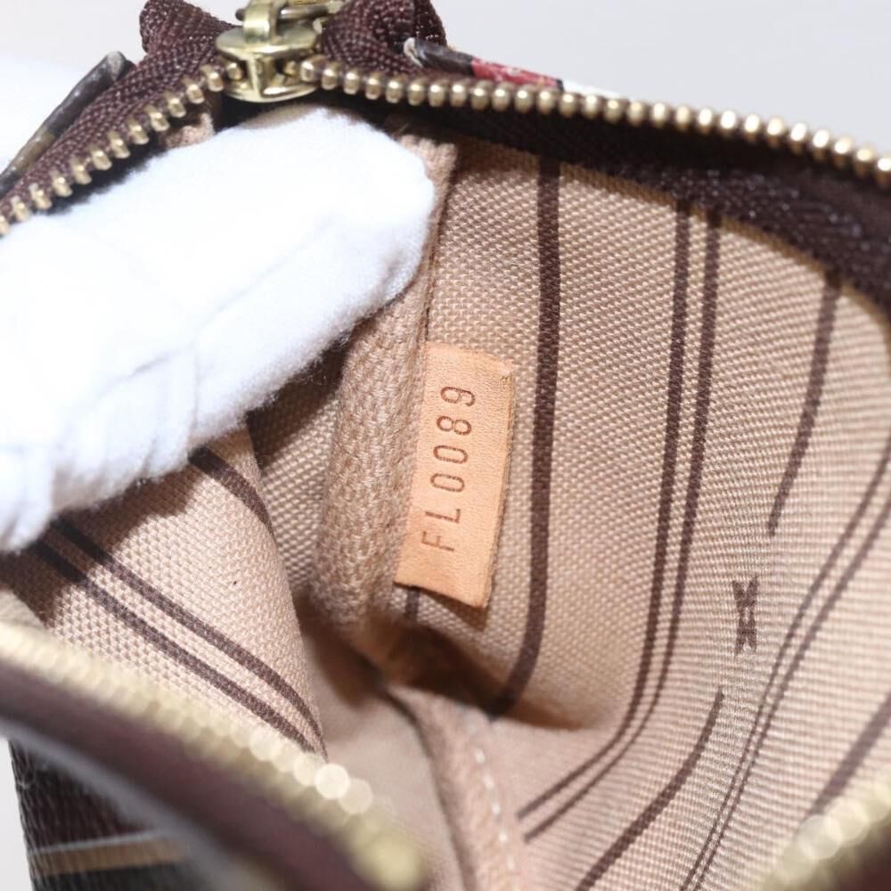 Louis Vuitton Pochette Accessoires