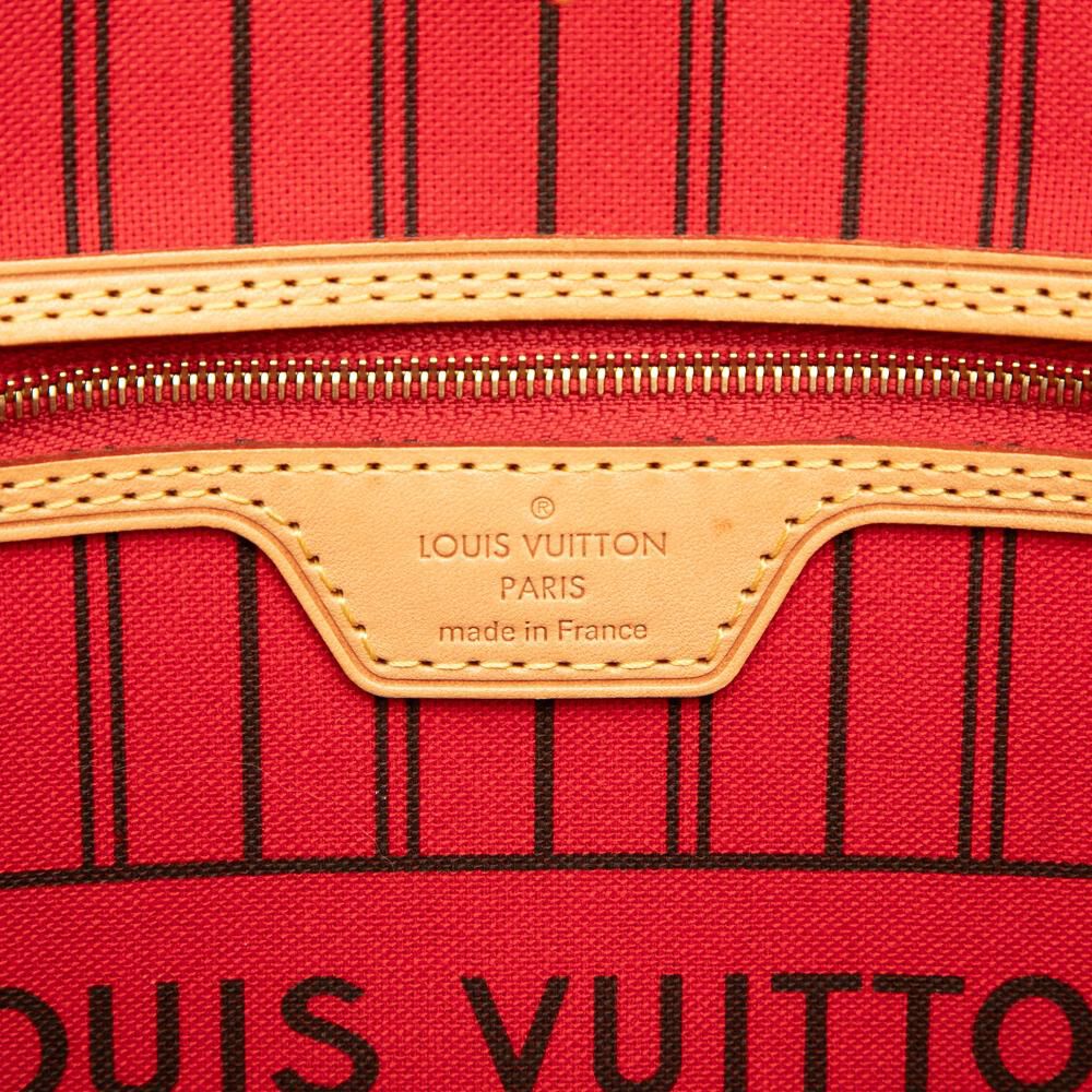 Louis Vuitton Neverfull