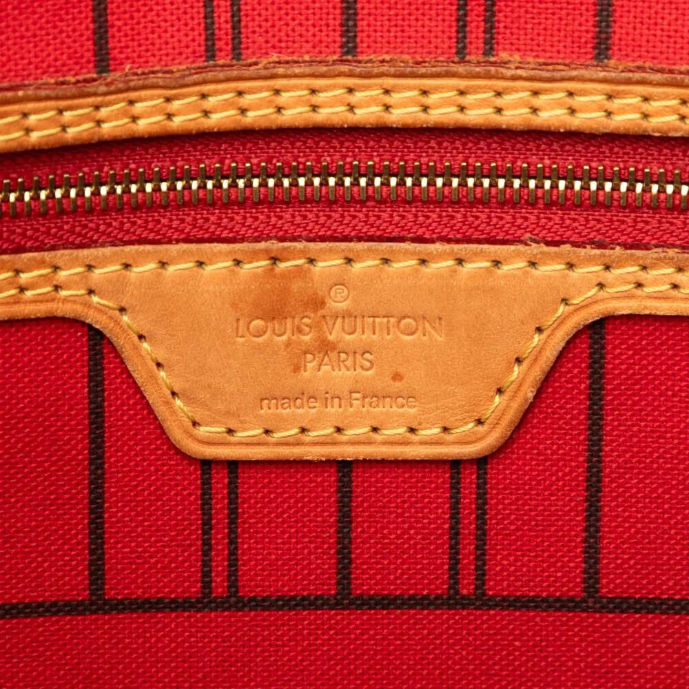 Louis Vuitton Neverfull