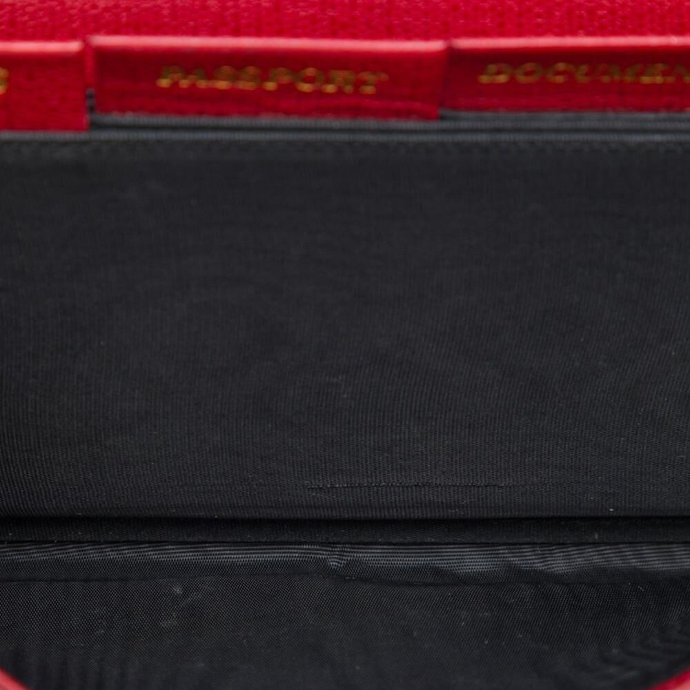 Yves Saint Laurent Clutch