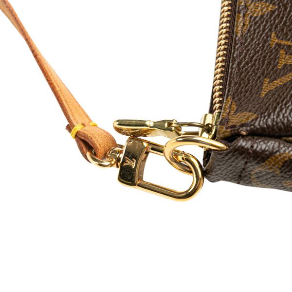 Louis Vuitton Pochette Accessoires