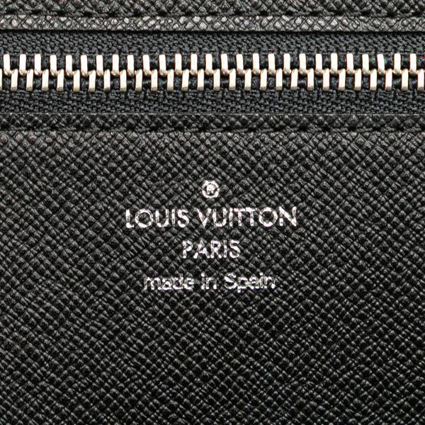 Louis Vuitton Pochette Homme