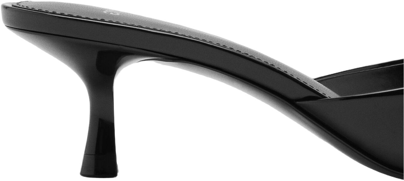 Kitten-heel sandals with strap