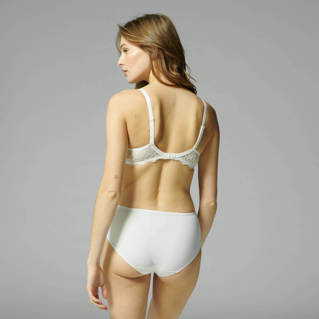 CARESSE Spacer plunge bra