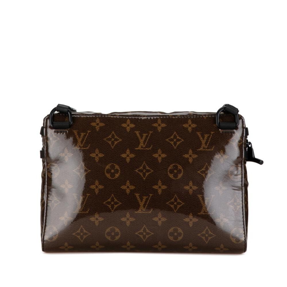 Louis Vuitton Poche Toilette