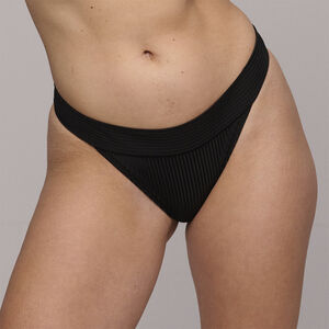 Emly bikinitrusser brasiliansk