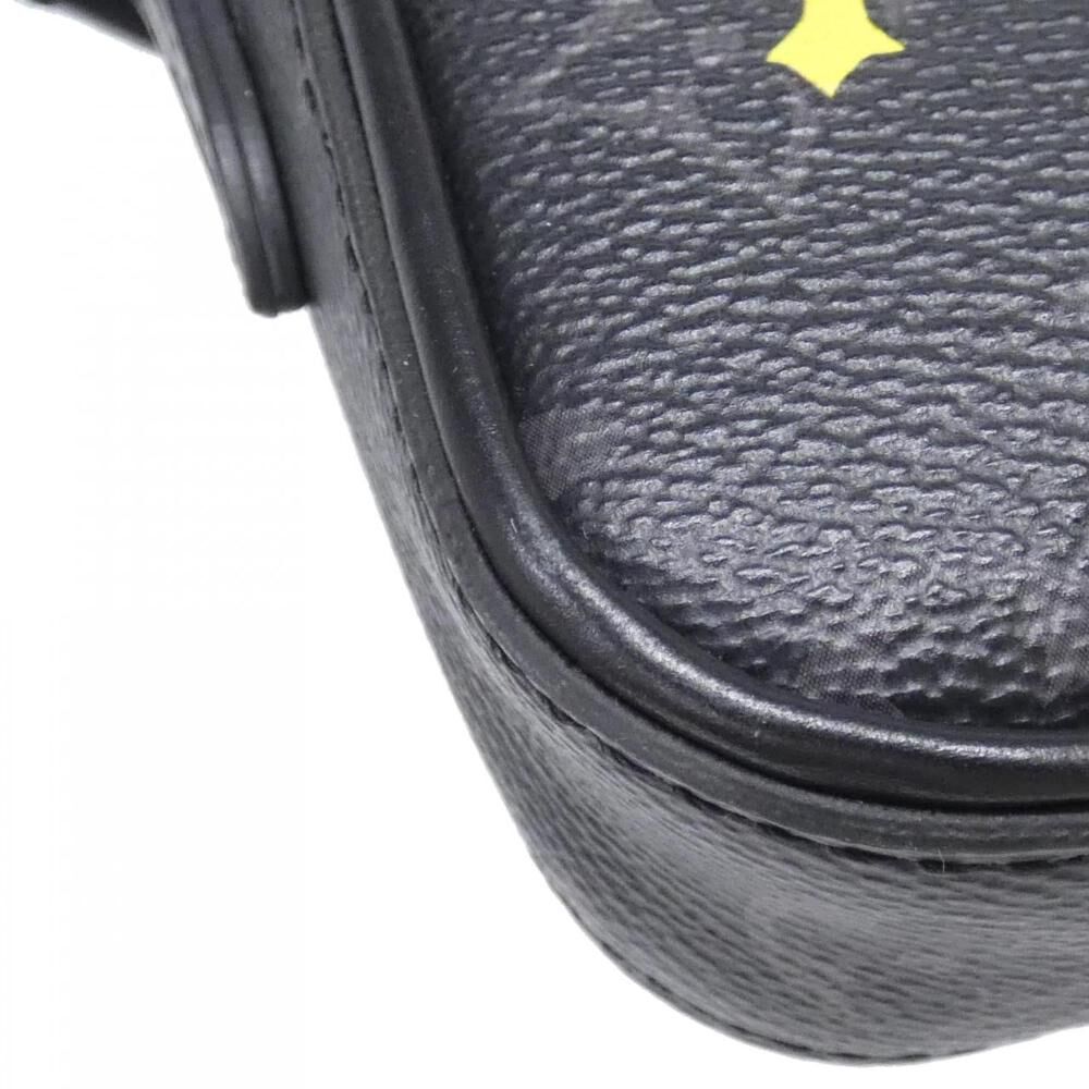 Louis Vuitton Shoulder Bags