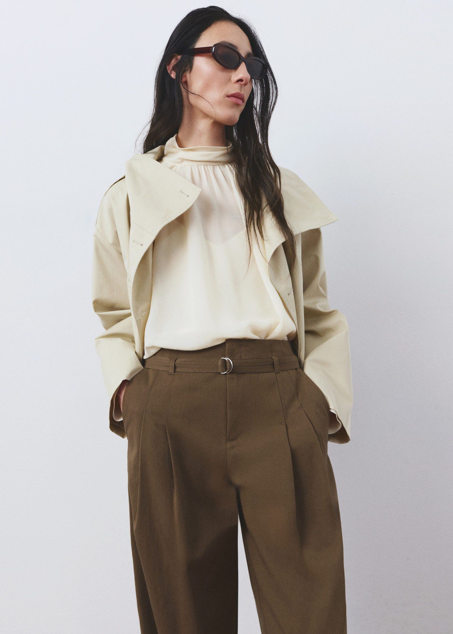 Trousers with belt loops