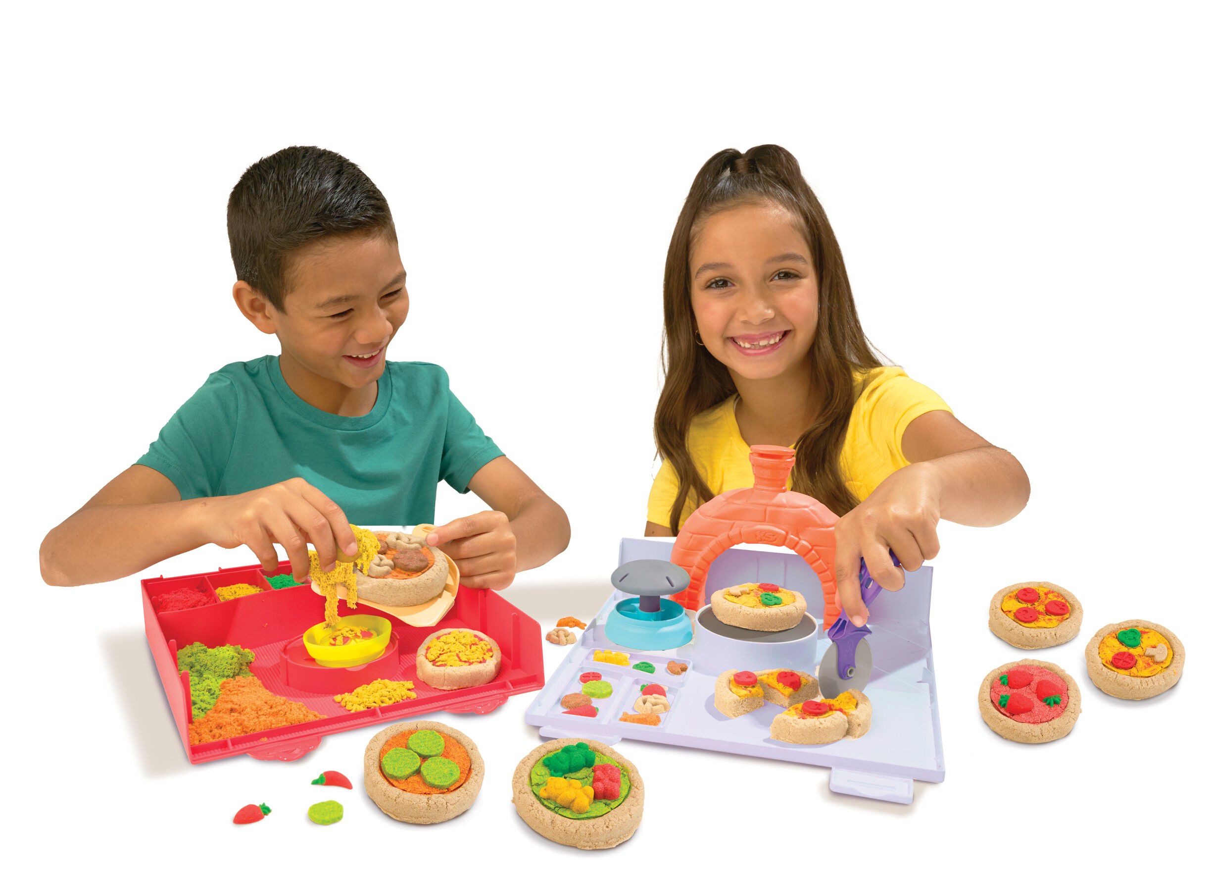 Kinetic Sand Squish Pizza